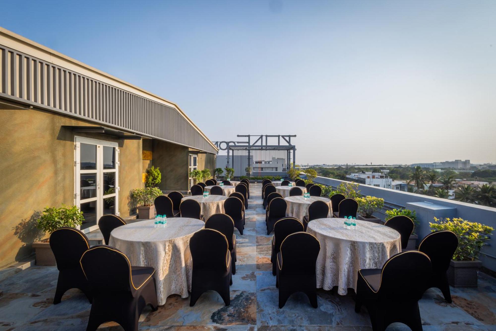 Zone Connect By The Park Coimbatore Exterior photo